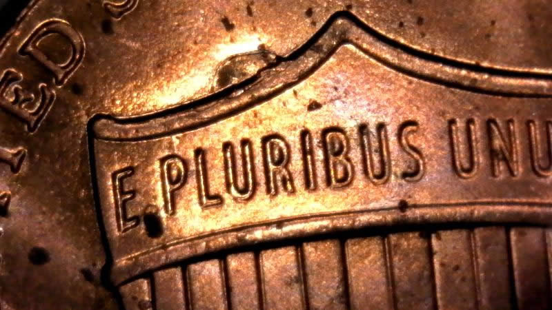 2015-P-Lincoln-Cent-With-Retained-Die-Break-On-Shield-It's-Big-And-Chunky